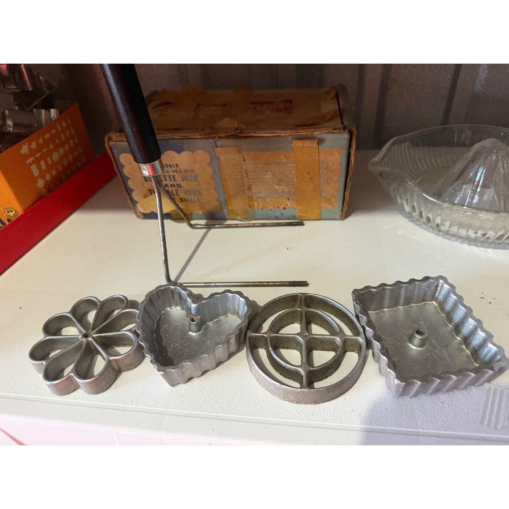 Vintage Nordic Ware Rosette Timbale Iron Set Cast Aluminum 4 Molds Heart Flower